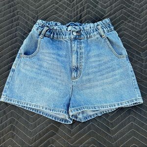 BDG Pull-on Mom Jean Shorts